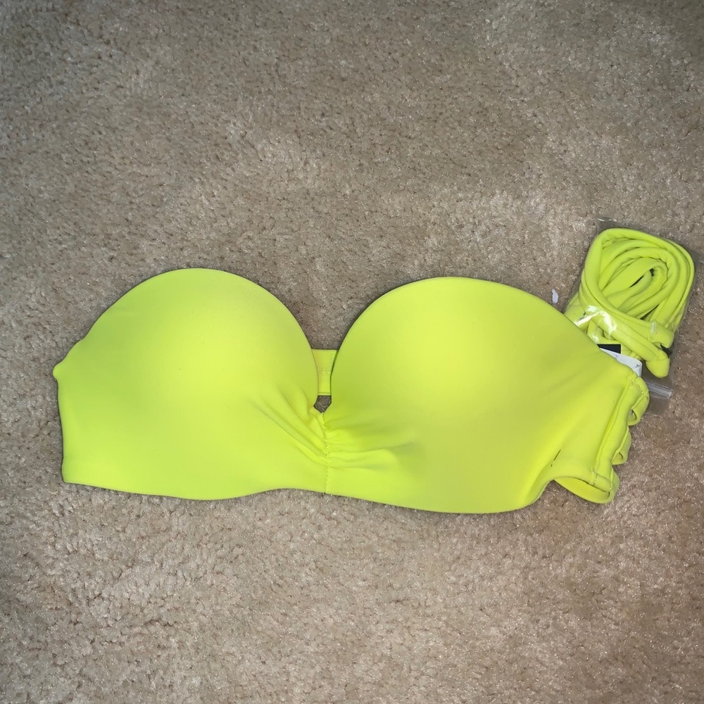 Yellow strapless swim suit top